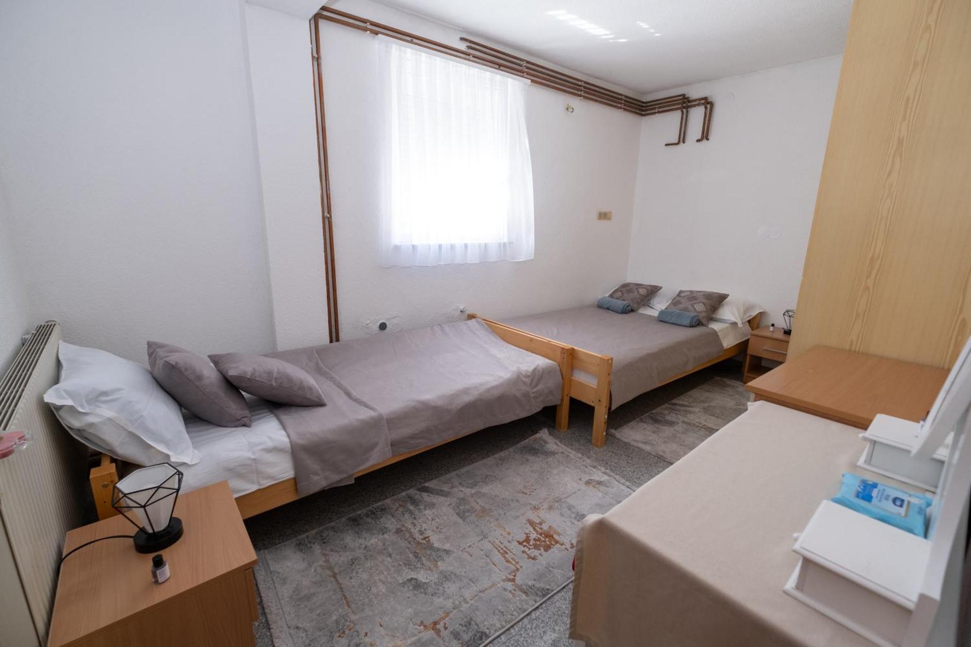 Good People Apartment Bihać Exterior foto